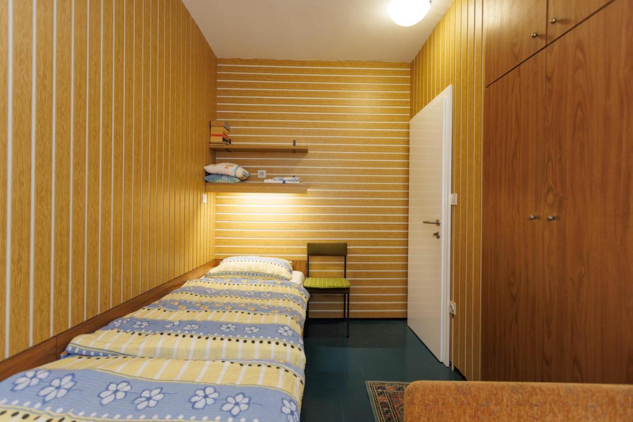 Apartments Pika Крк Экстерьер фото